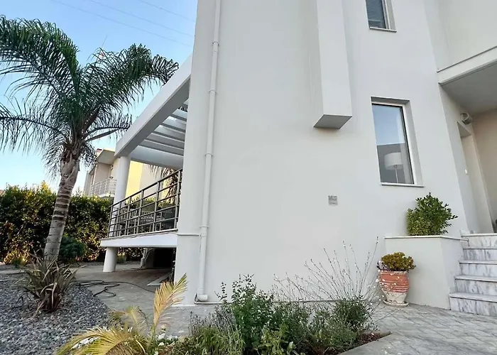 Iloma 6 Km From Nafplio